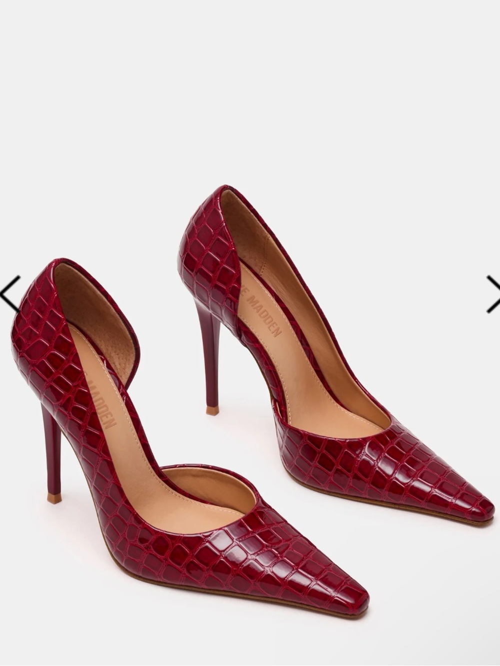 NWT Steve Madden Elegant red croc pointy toe heels